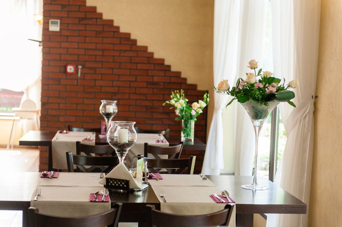 Hotel Podzamcze กูรากัลวาเรีย ภายนอก รูปภาพ